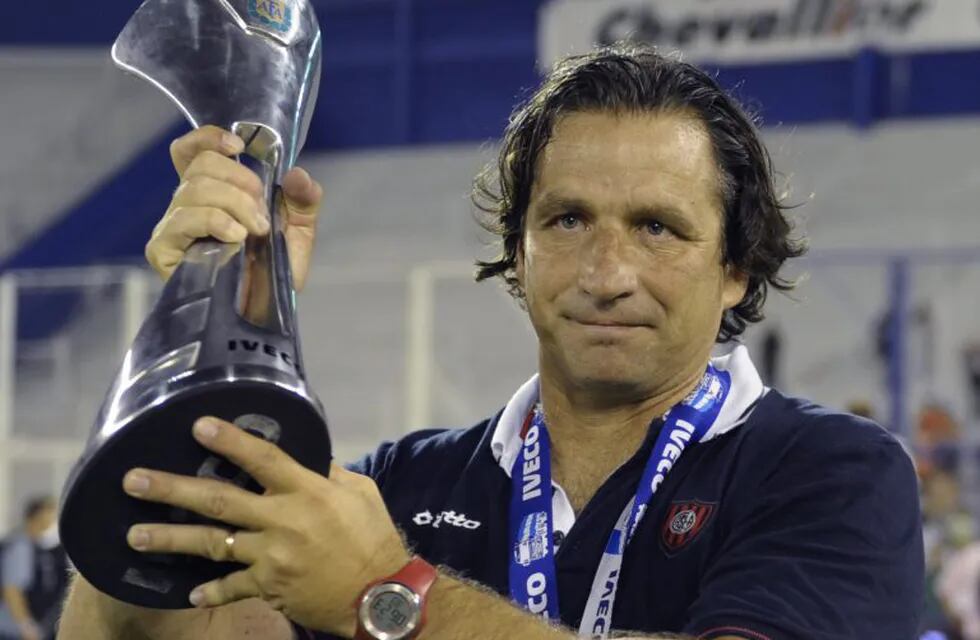 Juan Antonio Pizzi es el nuevo entrenador de San Lorenzo. (AFP)