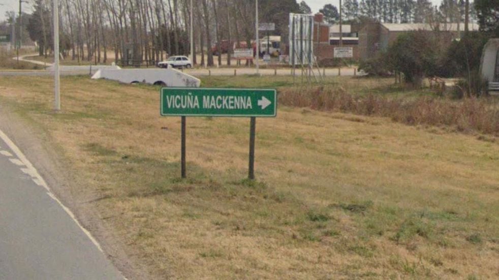 El trágico vuelco ocurrió en Vicuña Mackenna. (Captura/©Google Street View)