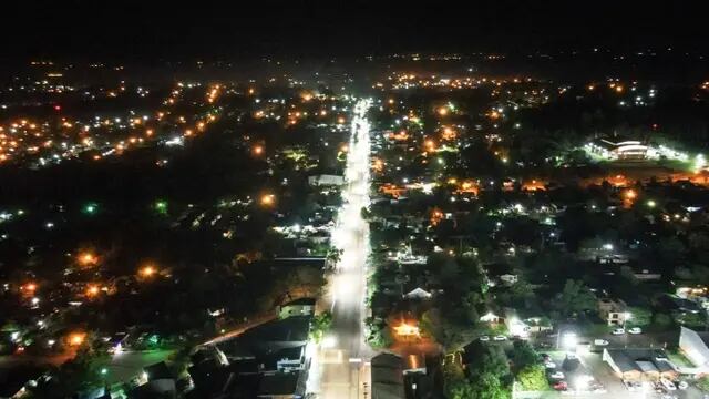 El Plan de Iluminación Urbana lleva colocada más de 200 luminarias en Eldorado