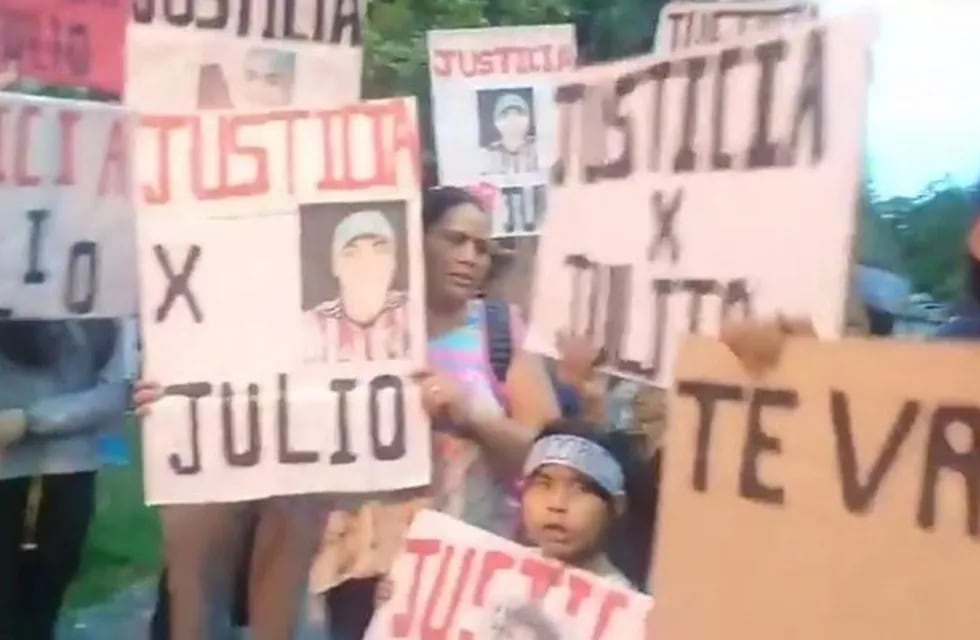 Marcharon pdiendo justicia por Julio Vilte