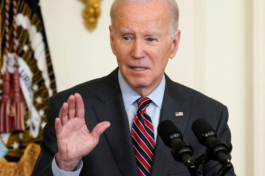 Joe Biden relativizó la filtración, sobre todo por los documentos en sí. Foto: AP / Alex Brandon.