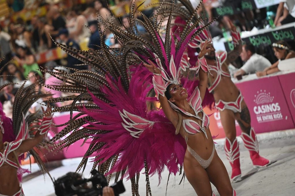 Gualeguaychú abre la primera noche de la edición 2024 del Carnaval del País