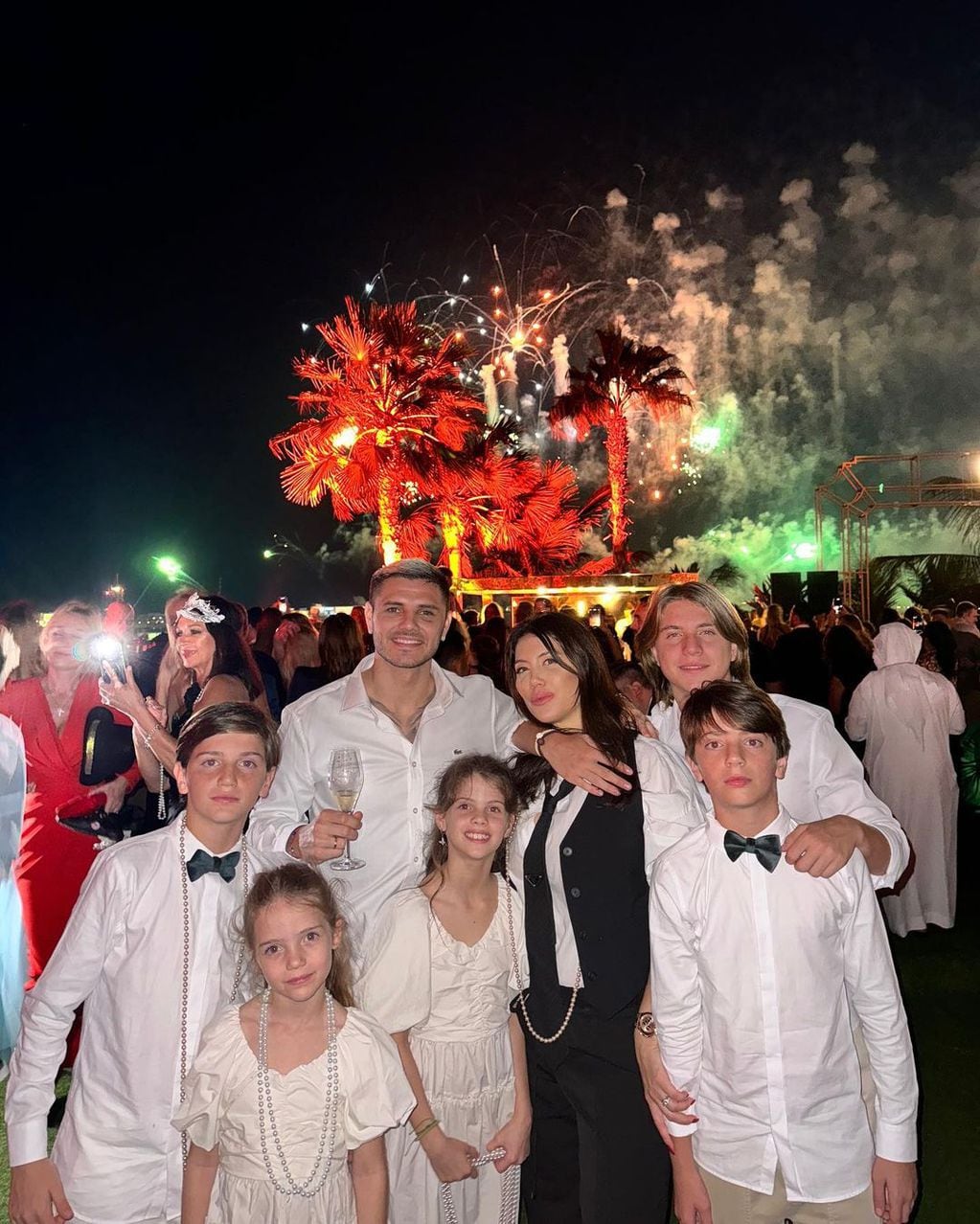 Wanda Nara y su familia en Año Nuevo