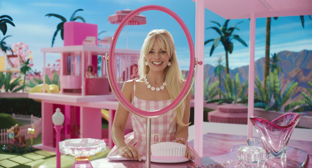 Margot Robbie en una escena de "Barbie" (Warner Bros. Pictures)