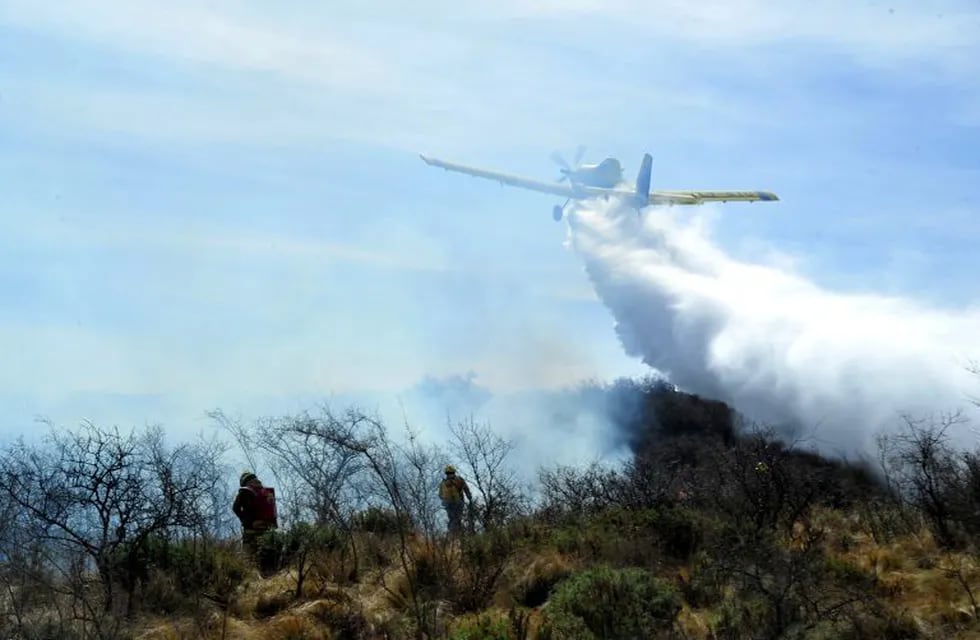 FOTO:DYN/LA VOZ DEL INTERIOR/S CEJAS. cordoba  incendio forestal en las sierras de cordoba incendios forestales
