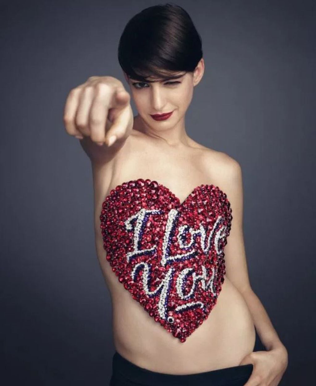 Se filtraron fotos de Anne Hathaway desnuda