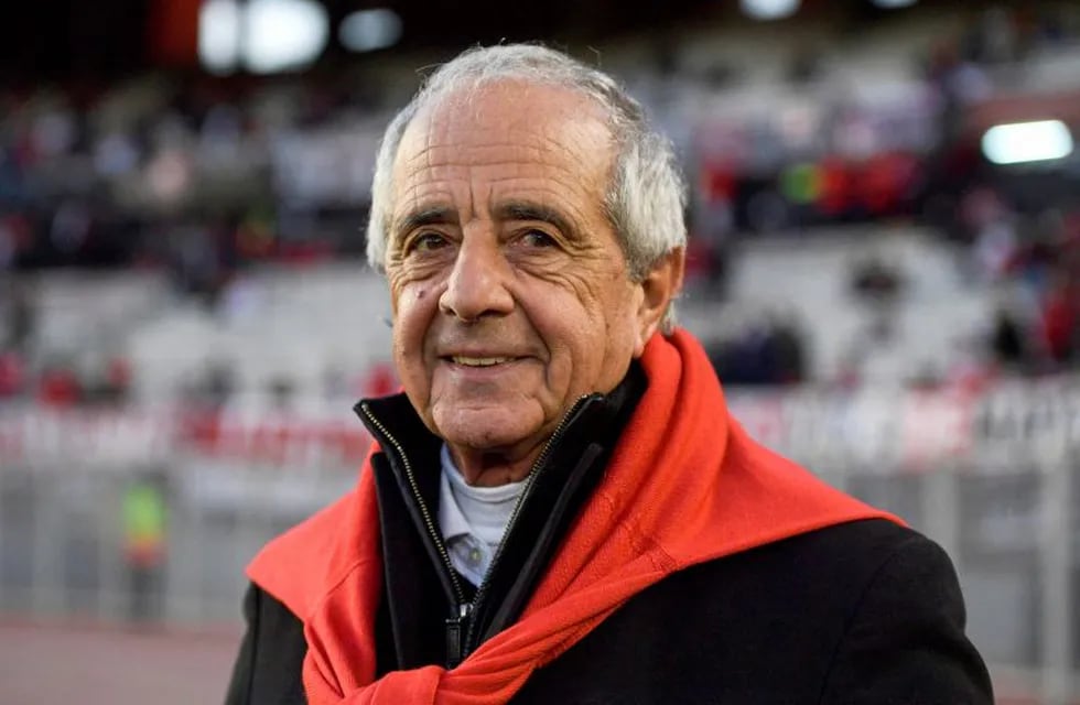 Argentina's River Plate president Rodolfo D'Onofrio smiles before a Copa Libertadores football match between Argentina's River Plate and Paraguay's Cerro Porteno in Buenos Aires, Argentina, on August 22, 2019. (Photo by JUAN MABROMATA / AFP)