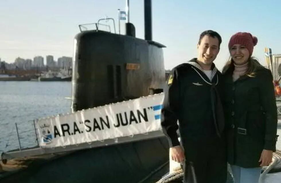 Un santafesino está en el submarino desaparecido