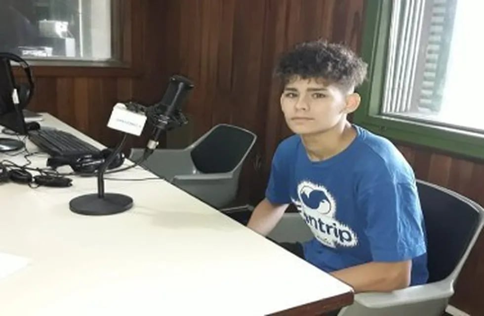Walter Nahuel Sanabria, de 16 años y de Iguazú, es el campeón provincial de ajedrez. (Radio Nacional)