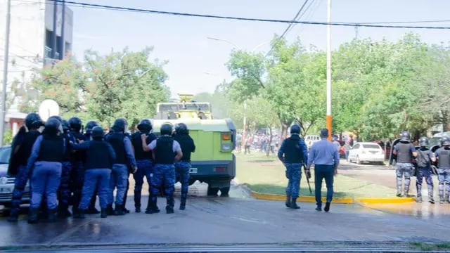 Incidentes en la plaza España de Resistencia