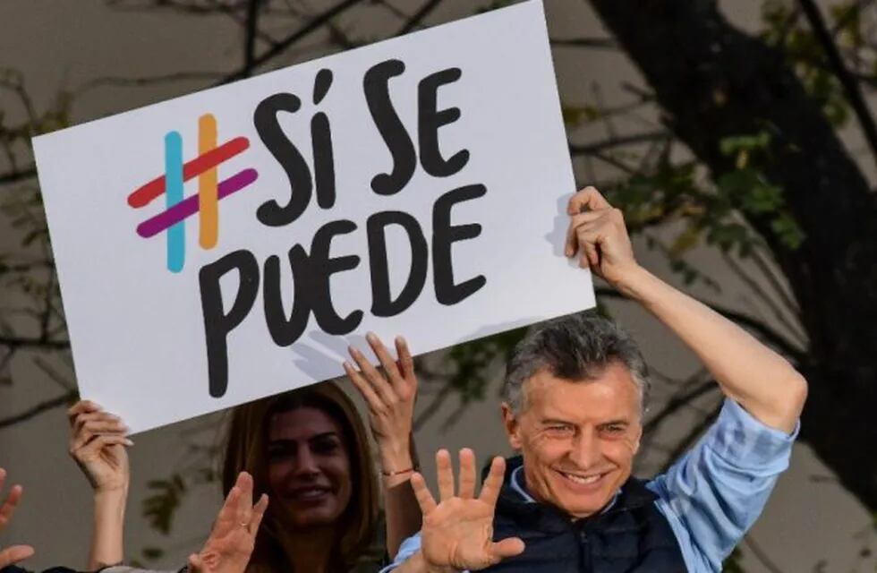 Mauricio Macri #SisePuede\nCrédito: Vía País
