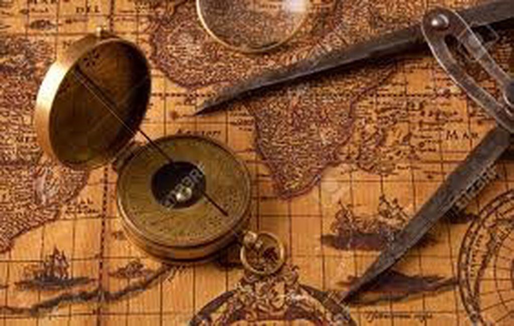 La cartografía varía sus nombres (toponimia) de acuerdo al origen de las cartas o mapas realizados por entes oficiales de cada país.