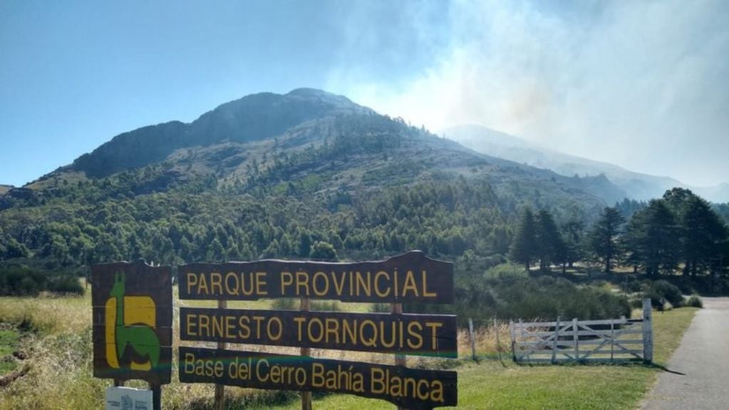 Incendio en Sierra de la Ventana: la ruta 76 está cortada en el sector del Abra de la Ventana