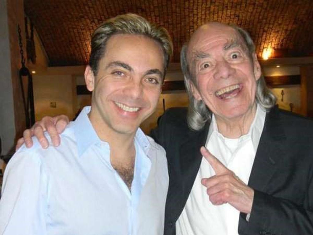 Cristian Castro y Loco Valdes (WEB)