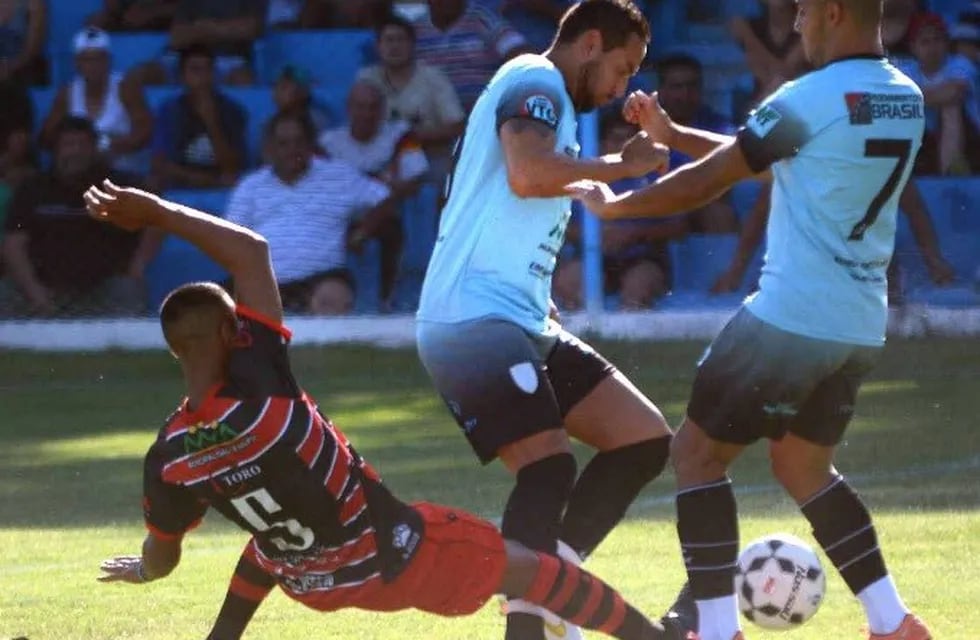 Deportivo Maipu00fa y Gutiu00e9rrez Sport Club jugaru00e1n frente a rivales de gran jerarquía en busca del sueu00f1o de subir a la B Nacional.