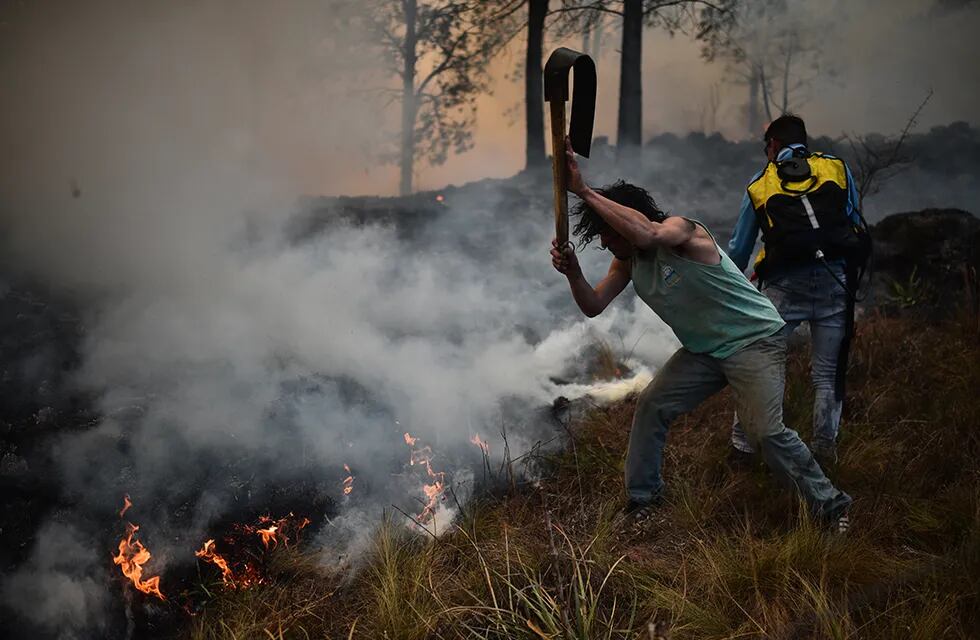 Incendios forestales en Potrero de Garay Foto: Pedro Castillo