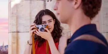 “Amor y helado” un romance de verano con sabor a la italiana que lidera el catálogo en Netflix