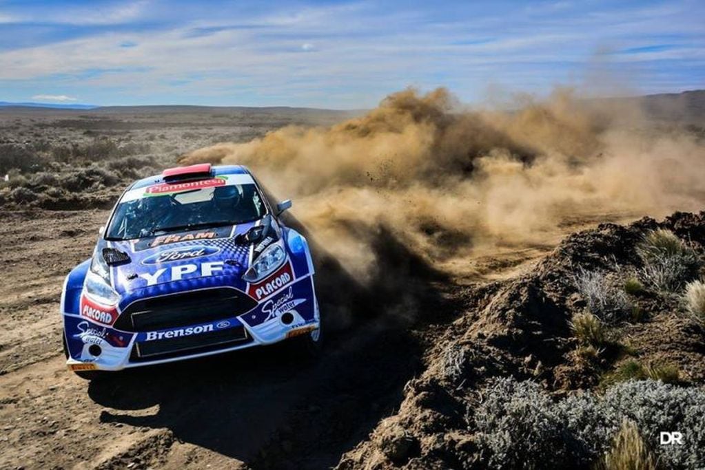 El Argentino de Rally se sumará al evento mundialista durante las dos primeras jornadas extensas de carrera, desarrollando la tercera fecha del año. En la imagen, Federico Villagra.