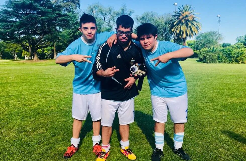 Los chicos del Empate FC forman parte de la Preselección Argentina de Fútbol para personas con Síndrome de Down.