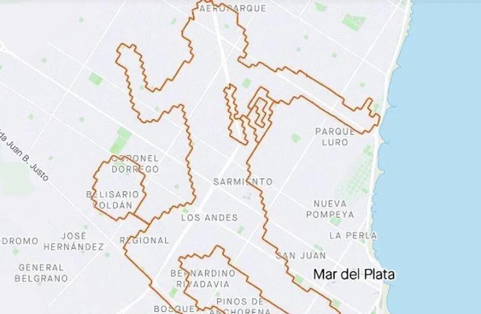 Leonardo Mercado dibujó en las calles marplatenses la figura del “10” y su hazaña se hizo viral. Recorrió 63.8 kilómetros para lograr formar la imagen.