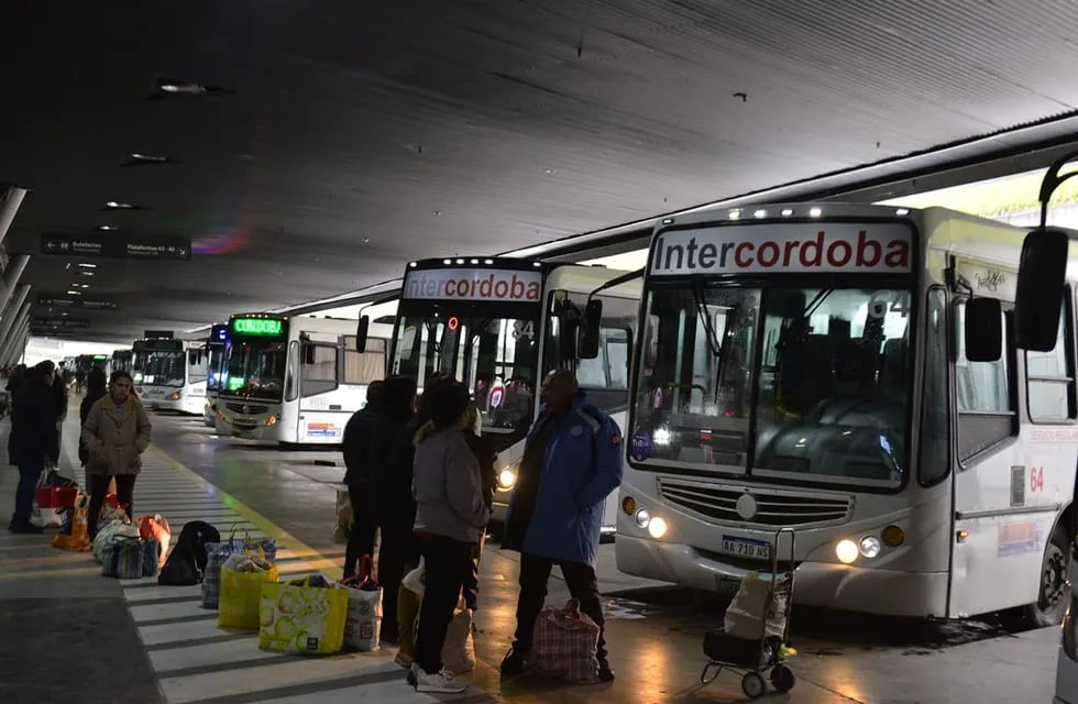 Subió el precio del transporte interurbano de Córdoba. El quinto incremento de 2024.