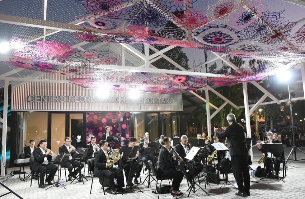 La Banda Municipal de Música en "La Estación"