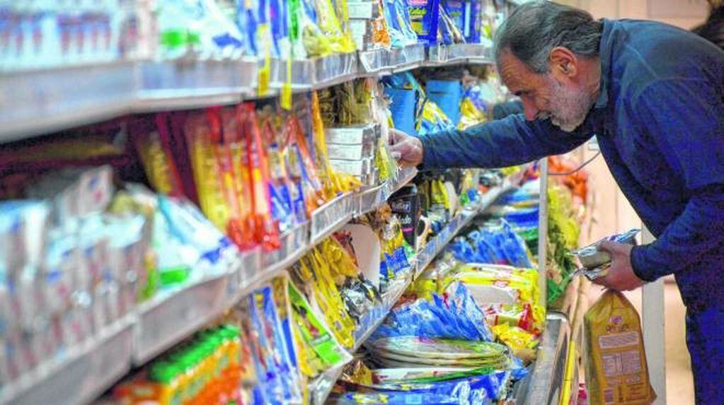 El sector menos golpeado fue el de alimentos y bebida