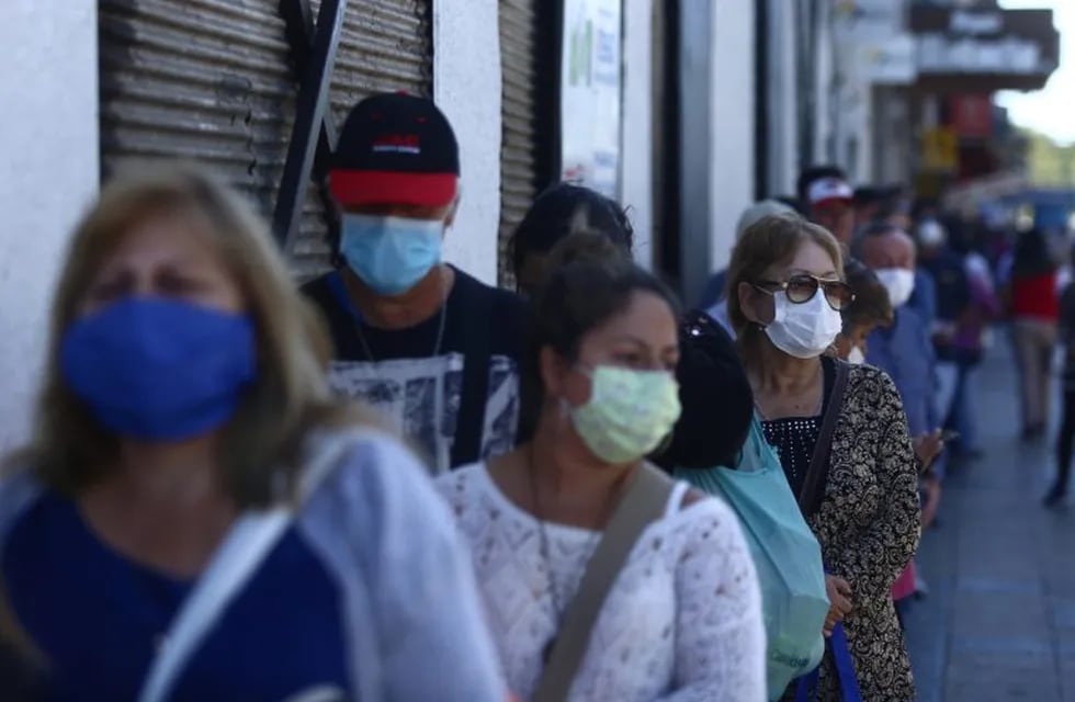 Cifras alarmantes: Tucumán superó los 20 mil contagios de coronavirus. (Web)