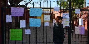 Escuela Rafaela Sánchez de Caldelari tomada