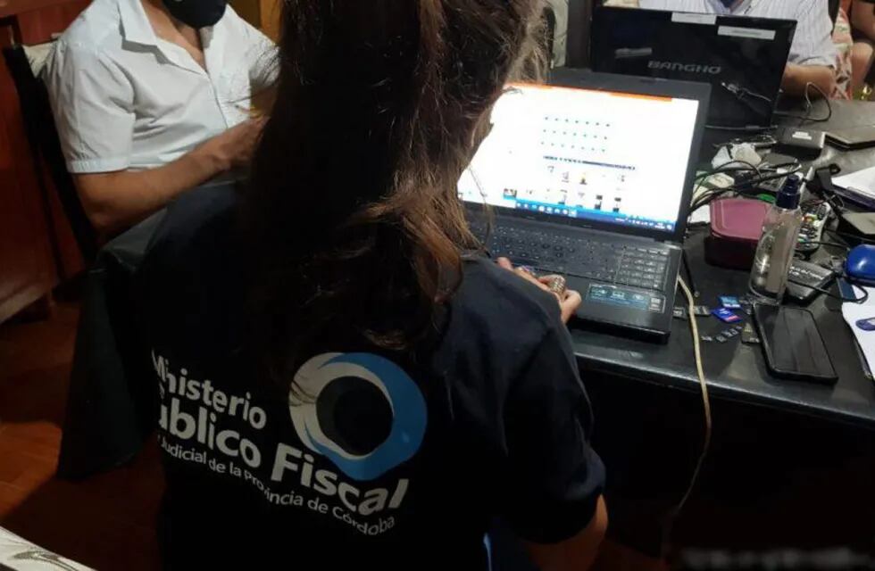 Hay un hombre detenido por pornografía infantil en Río Tercero.