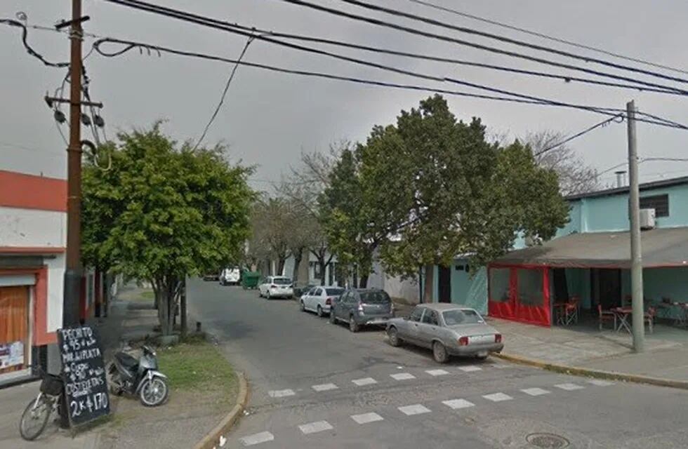 El asalto se produjo esta madrugada en barrio Belgrano. (Street View)