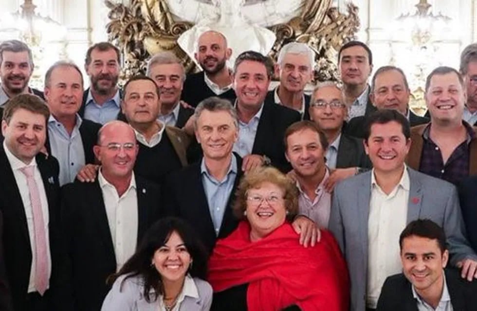 Marcos Peña recibió a dirigentes del Interior en la Casa Rosada. (Web)