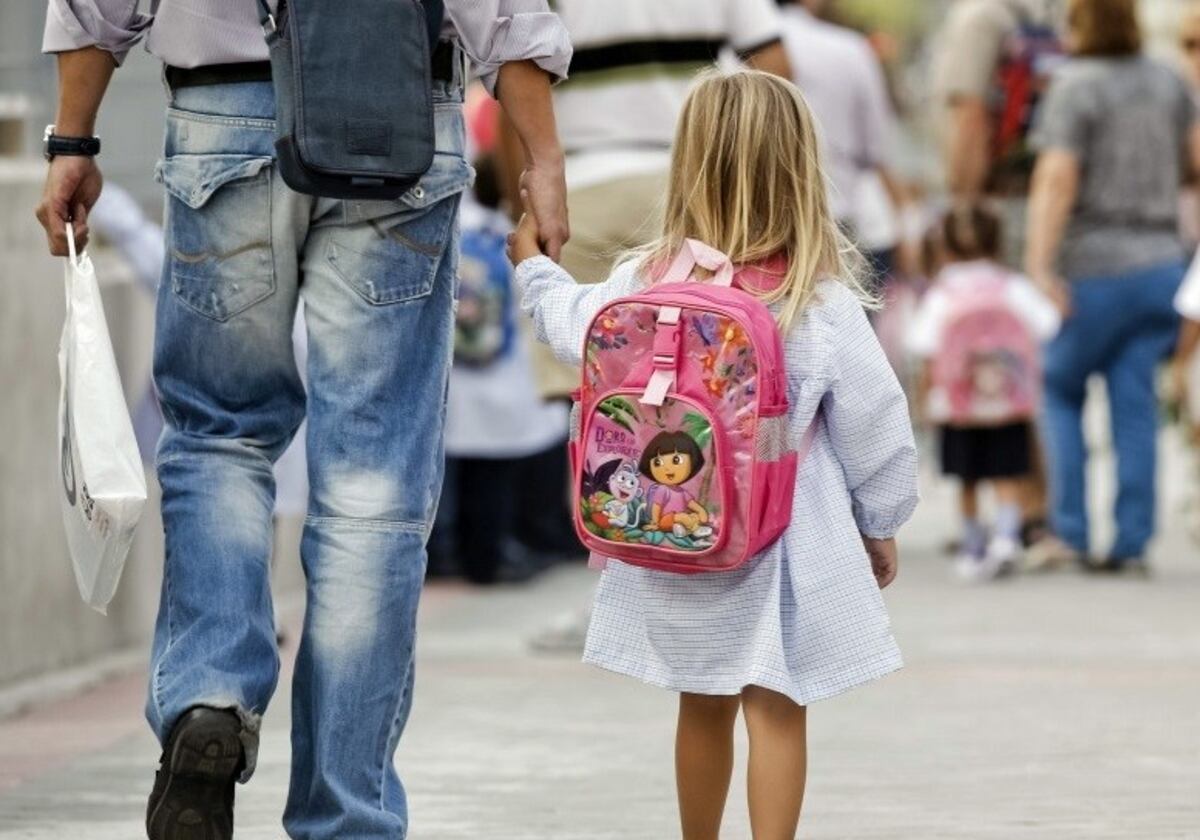 Padres podrán ausentarse en sus trabajos los días que sus hijos no tengan que asistir a clases