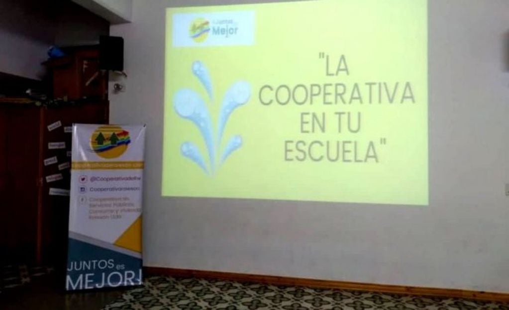 Programa "La Cooperativa en tu escuela"