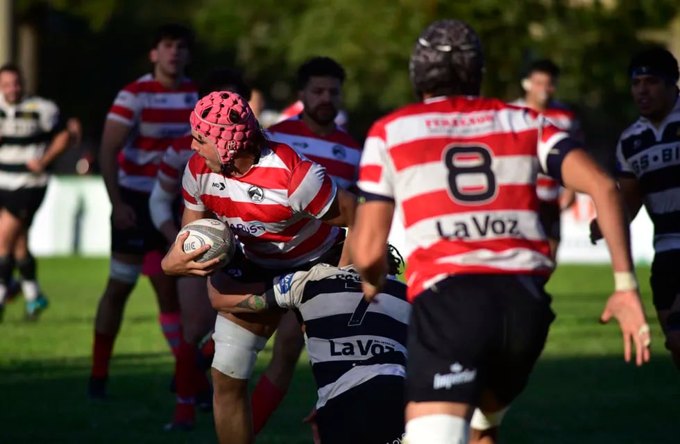 Torneo oficial de Rugby Ricardo Passaglia con el Jockey Club puntero, al vencer al Tala (Nicolás Bravo / La Voz).