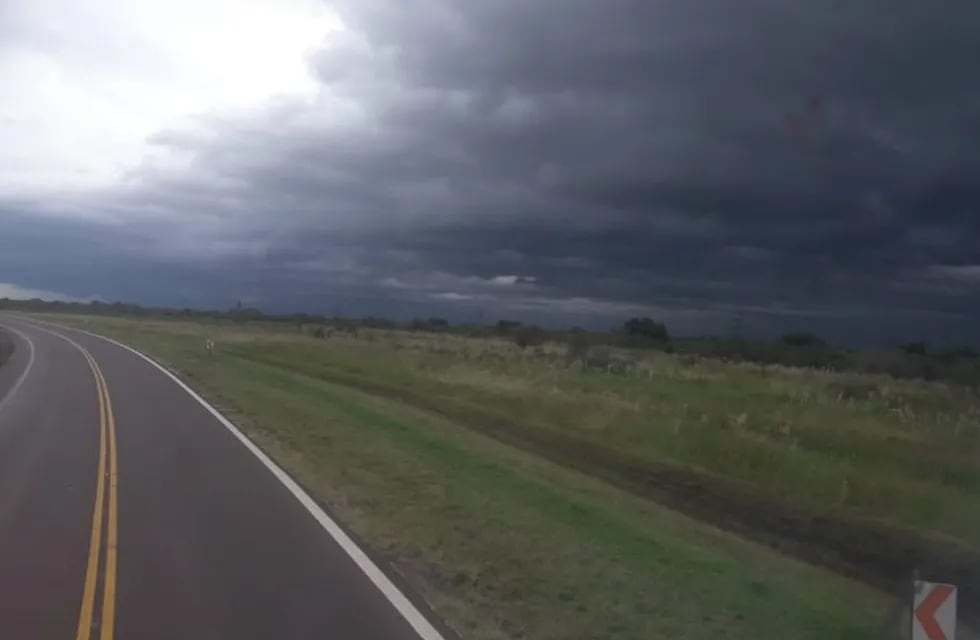 Frente de tormenta en el sur de Corrientes.