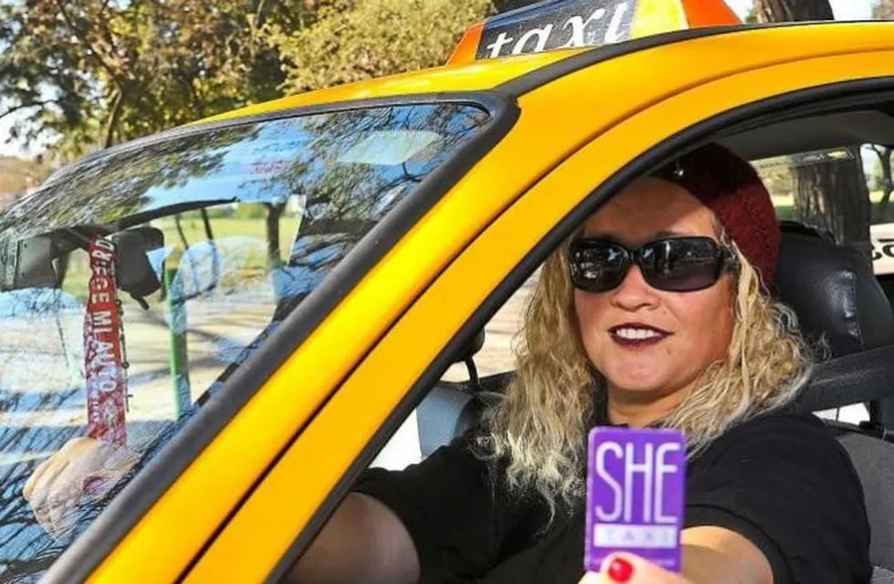 Vanina, una de las referentes de She Taxi en Córdoba.