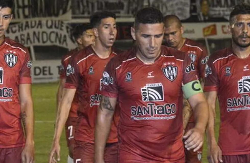 Central Córdoba recibirá al encumbrado Arsenal, que no le quiere perder pisada al líder Sarmiento de Junín.