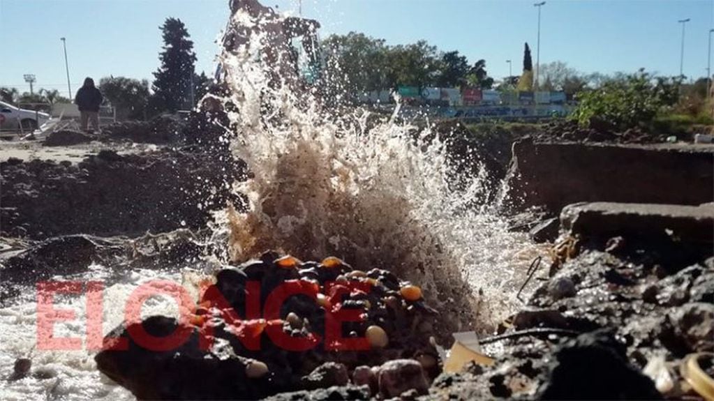 Caño roto en Paraná