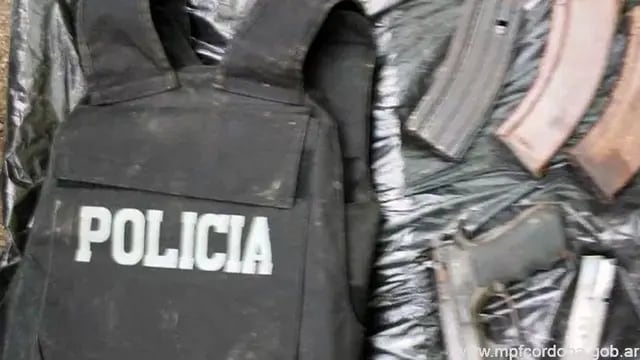 Robaban con uniformes de la Policía de Córdoba