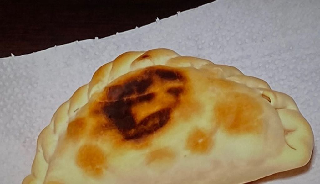 Empanada con el rostro de Jesús. (Captura imagen TV)