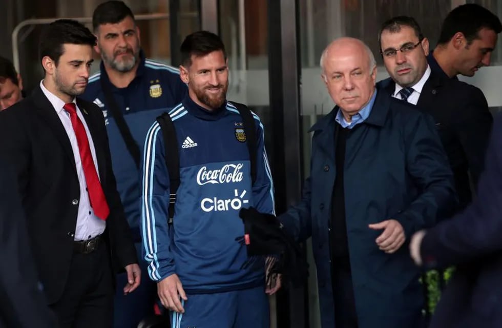 El emotivo gesto de Messi con un nene que quería conocerlo