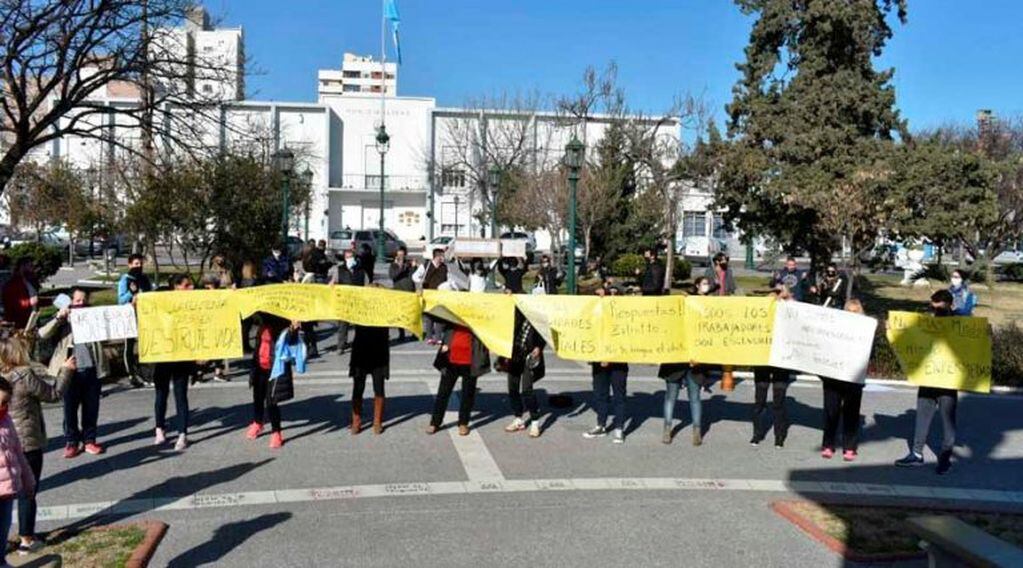 Comerciantes volvieron a manifestarse contra la Fase Uno de la cuarentena en Santa Rosa (Plan B Noticias)