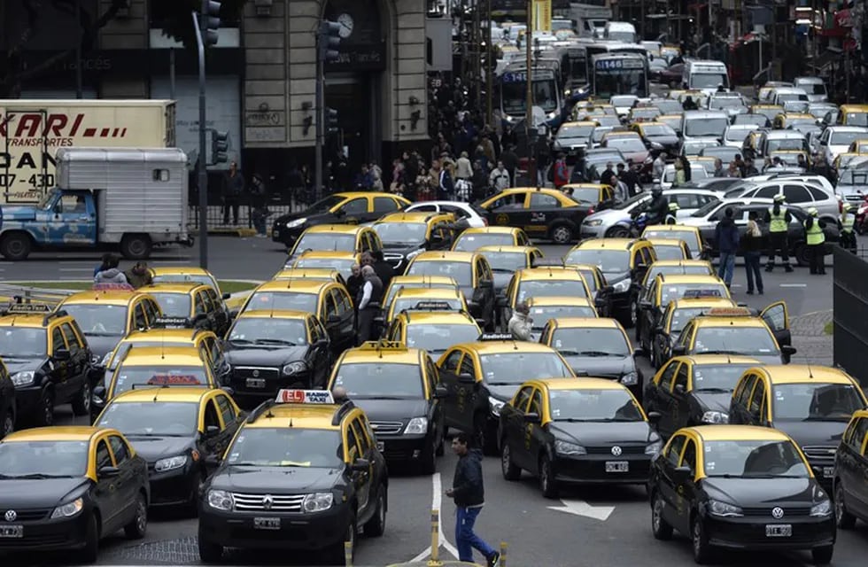 Taxistas contra Uber