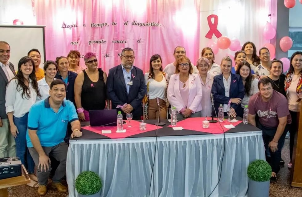 Realizaron una charla sobre el cáncer de mama en el Concejo Deliberante de Eldorado.