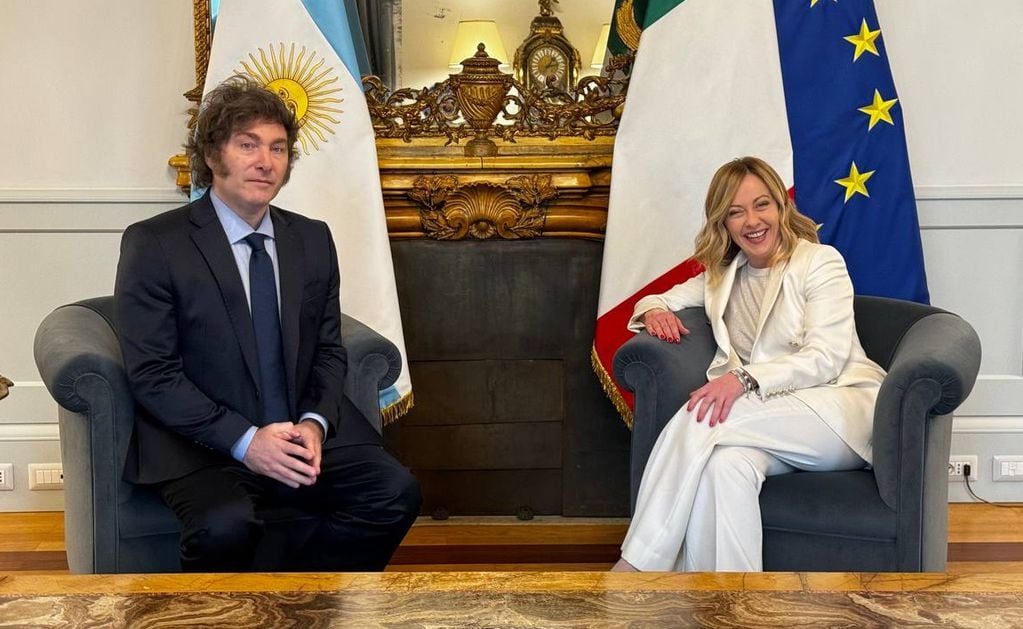 El presidente Javier Milei y Giorgia Meloni. (X/OPRArgentina)