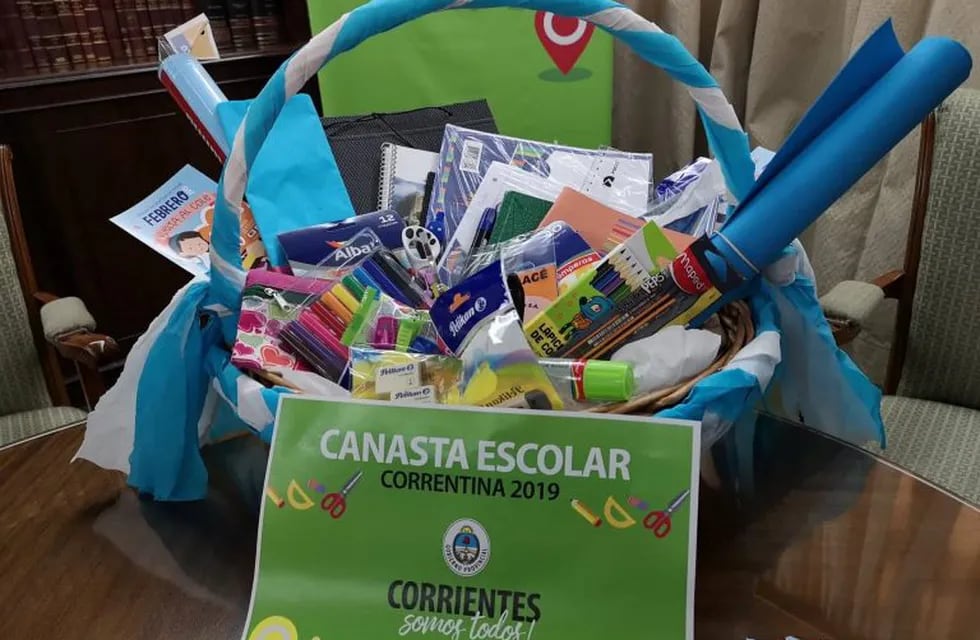El Gobierno de Corrientes presentó canasta escolar de 30 productos a %599.