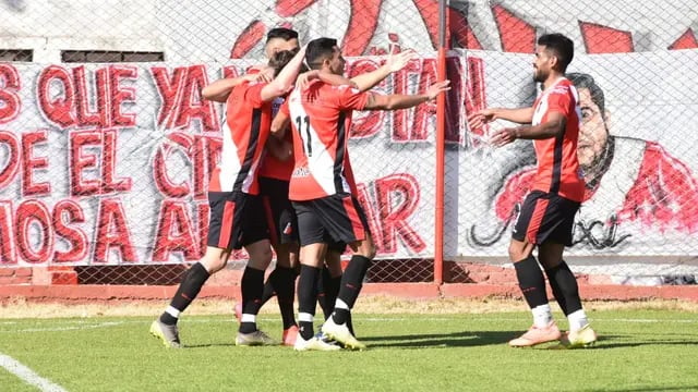 Deportivo Maipú le gana 3 a 0 a Villa Dálmine