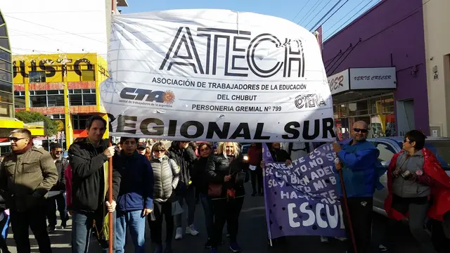 Paro de docentes por 3 días en Chubut.