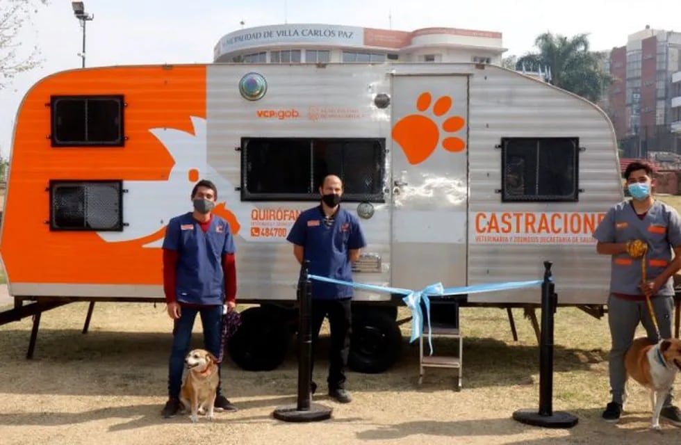 Carlos Paz presentó el quirófano de castraciones móvil para perros y gatos
